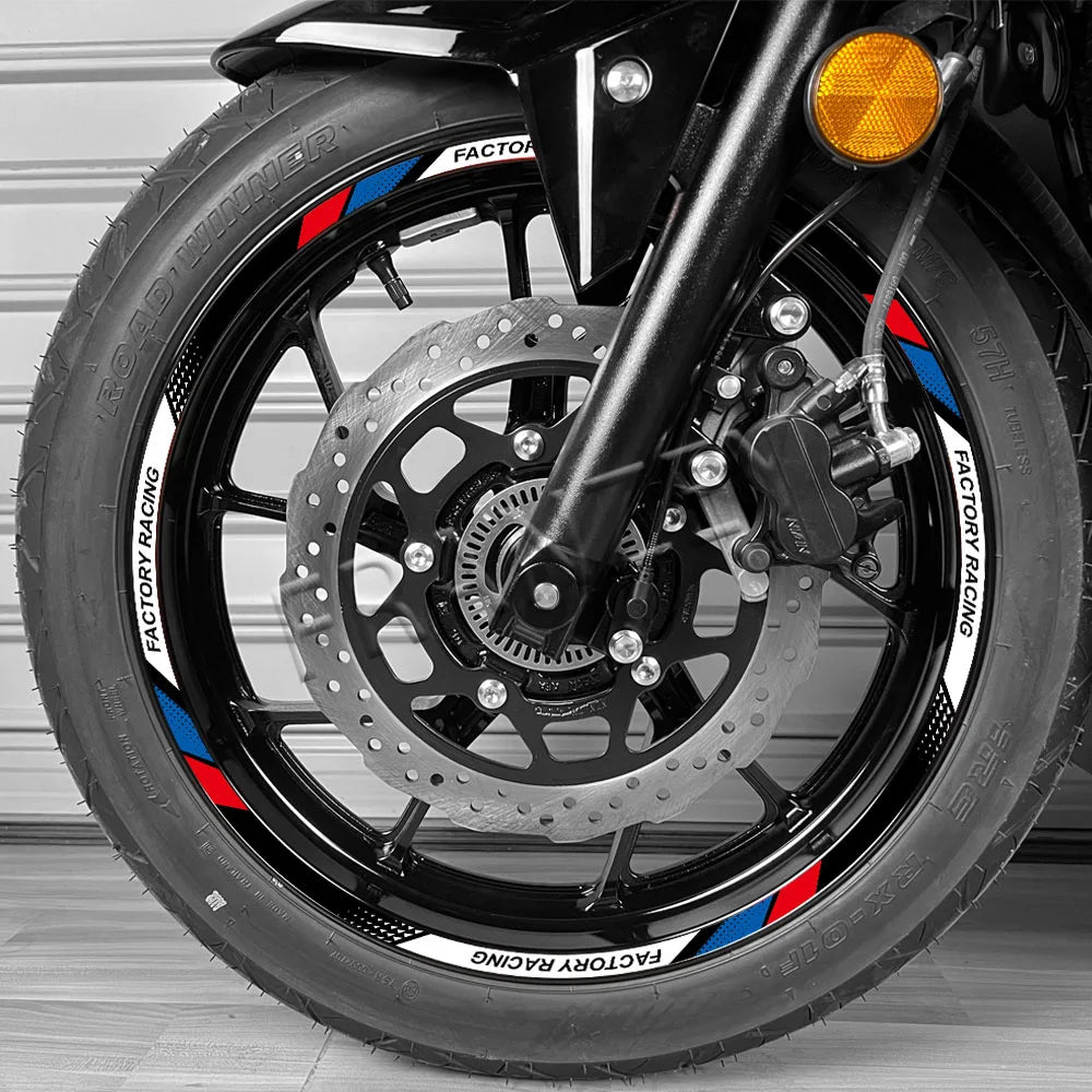 Tiras Reflectantes para Llantas - Set de 16, Cinta Adhesiva para Rines de Moto, Bici y Auto (17-18"), Impermeable